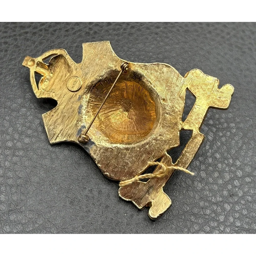 Vintage Accessocraft NYC Lion Shield Brooch Gold Tone Blue Enamel Leo Zodiac